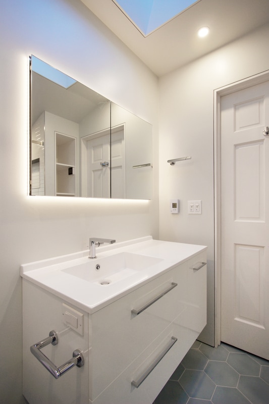 QUARTER design studio | Minimalist Bathroom | Swissvale, PA – custom LED vanity lighting